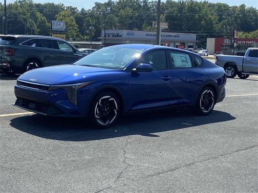 2025 Kia K4 EX