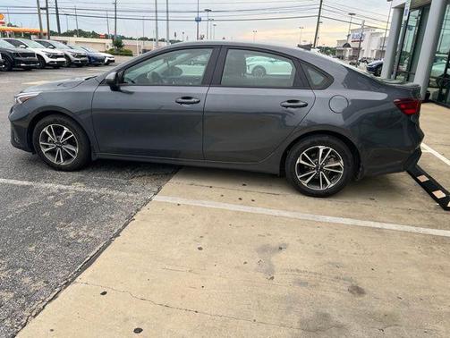 Gravity Gray 2023 Kia Forte LXS