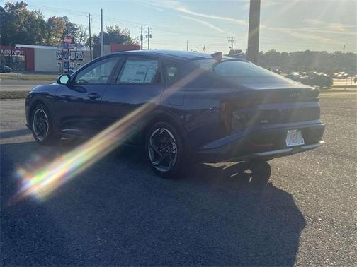 2025 Kia K4 EX