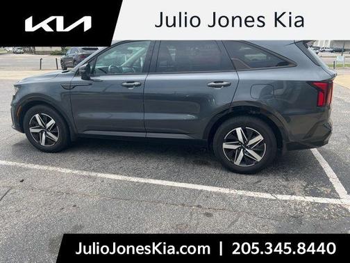 Gravity Gray 2023 Kia Sorento S