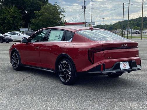 Currant Red 2026 Kia K4 GT-Line