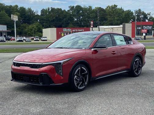Currant Red 2026 Kia K4 GT-Line