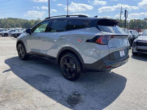 Wolf Gray/Black Roof 2026 Kia Sportage S