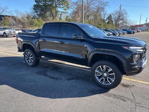 2024 GMC Canyon Elevation