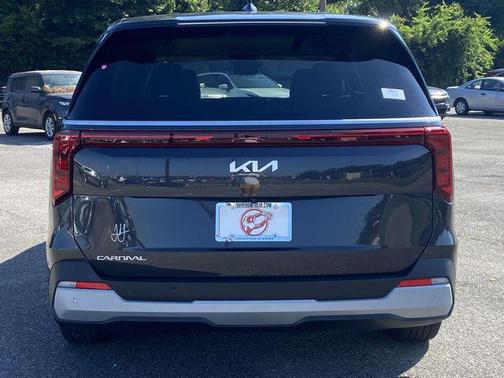 Panthera Metal 2025 Kia Carnival LXS