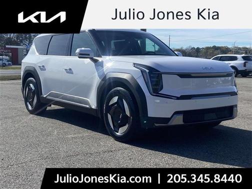 2026 Kia EV9 Light Long Range