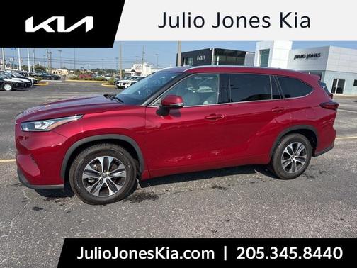 2020 Toyota Highlander XLE