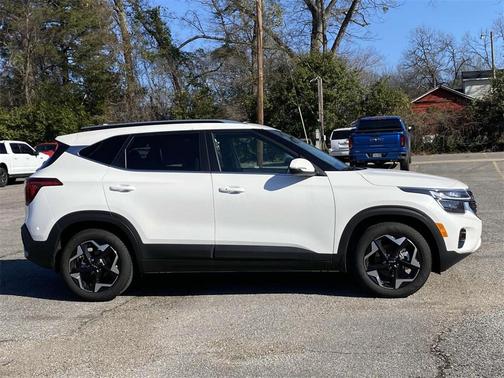 2025 Kia Seltos EX