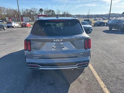 2023 Kia Sorento SX