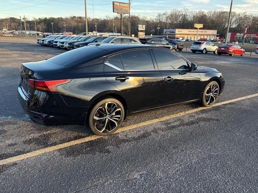 2023 Nissan Altima SR Intelligent AWD