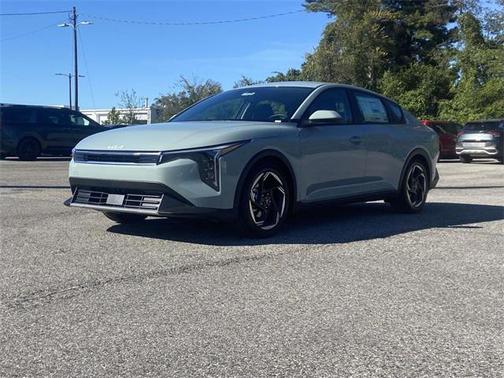 2025 Kia K4 EX