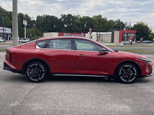 Currant Red 2026 Kia K4 GT-Line