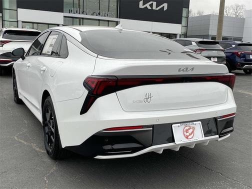 2025 Kia K5 LXS
