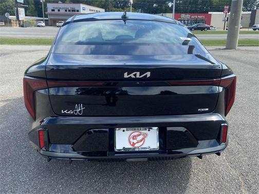 2025 Kia K4 GT-Line