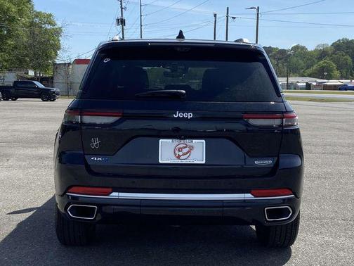 2022 Jeep Grand Cherokee 4xe Summit