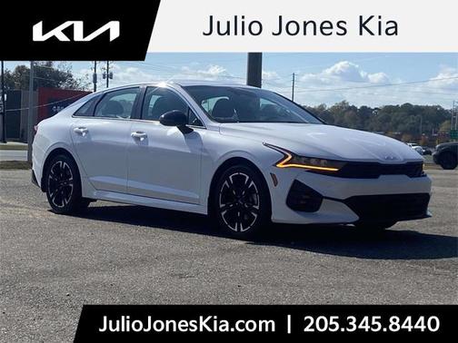 2022 Kia K5 GT-Line