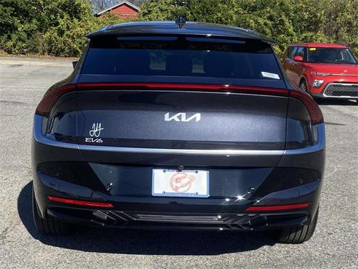 2025 Kia EV6 Wind