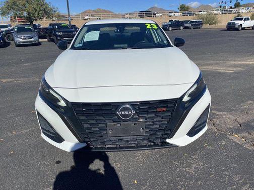 2023 Nissan Altima SR FWD