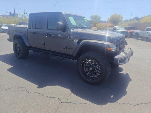 2023 Jeep Gladiator Sport S