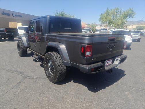 2023 Jeep Gladiator Sport S