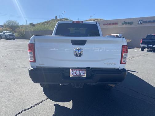 Bright White Clearcoat 2022 RAM 2500 Tradesman Crew Cab 4x4 6'4' Box