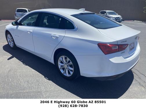 Summit White 2023 Chevrolet Malibu FWD 1LT