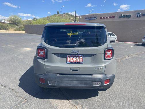 Sting-Gray Clearcoat 2019 Jeep Renegade Sport
