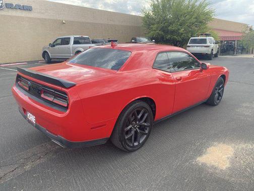2020 Dodge Challenger SXT