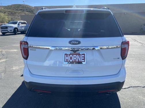 2016 Ford Explorer Base