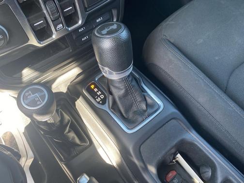 Black Clearcoat 2023 Jeep Wrangler Sport S