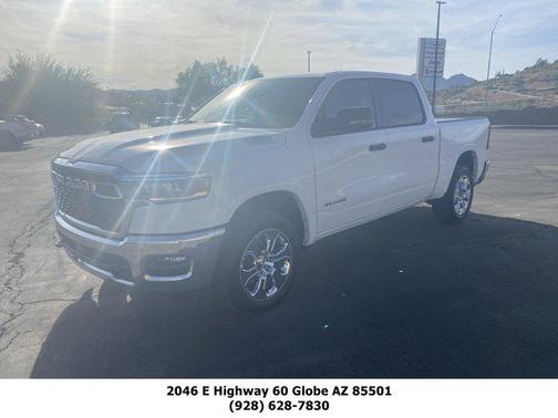Bright White Clearcoat 2026 RAM 1500 Big Horn/Lone Star