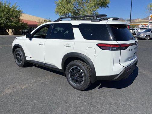2025 Nissan Pathfinder Rock Creek 4WD