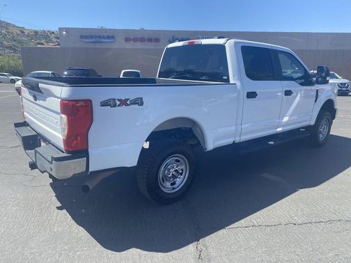 Oxford White 2022 Ford F-250