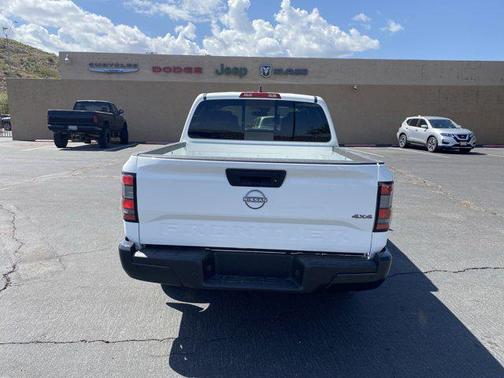 2025 Nissan Frontier S