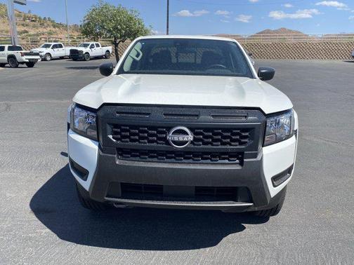 2025 Nissan Frontier S