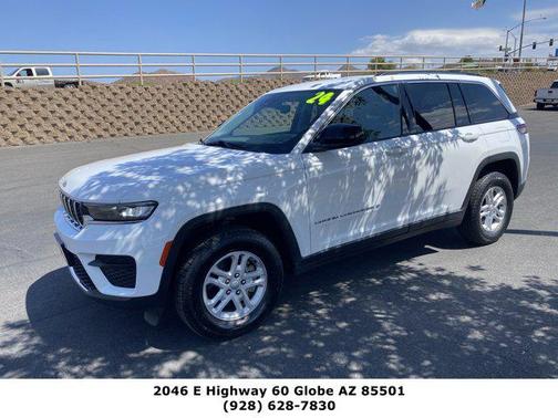 2024 Jeep Grand Cherokee Laredo