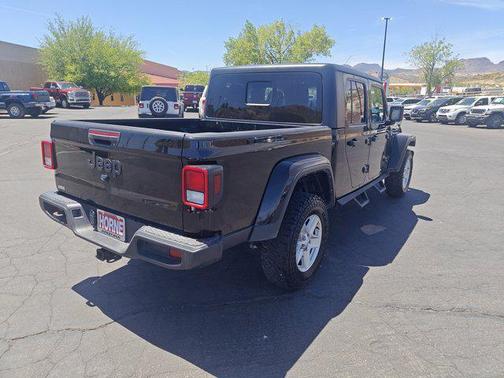 2023 Jeep Gladiator Sport S