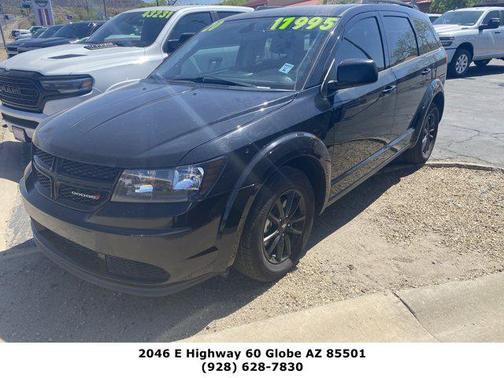 Pitch Black Clearcoat 2020 Dodge Journey SE Value