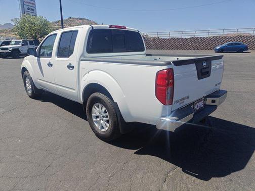2021 Nissan Frontier SV