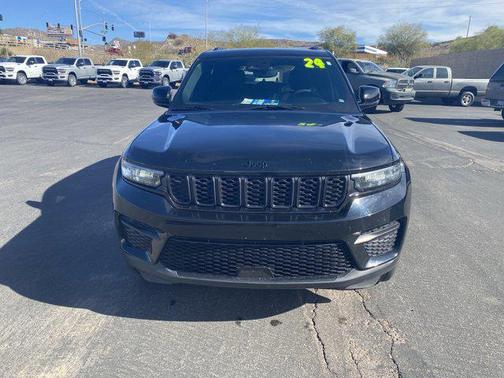 2024 Jeep Grand Cherokee Altitude