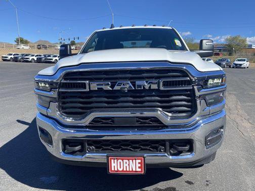 2026 RAM 3500 Big Horn Crew Cab 4x4 8' Box