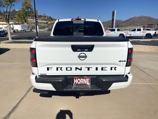 2026 Nissan Frontier SV