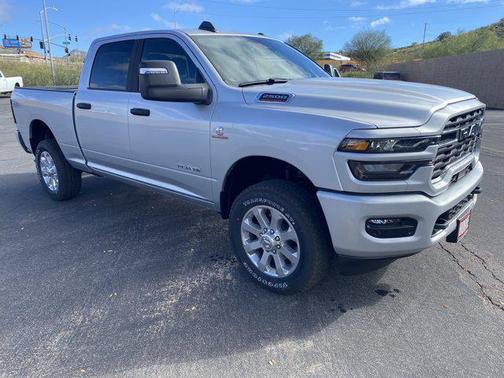 2026 RAM 2500 Big Horn Crew Cab 4x4 6'4' Box