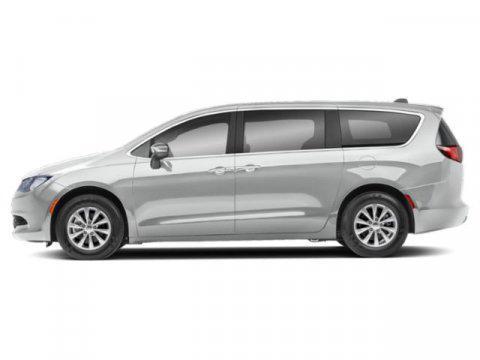 2021 Chrysler Voyager LX