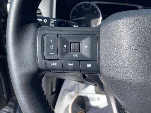 Gun Metallic 2025 Nissan Rogue SV