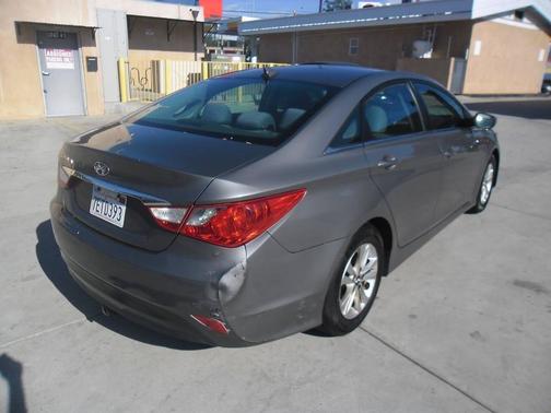 2014 Hyundai SONATA GLS