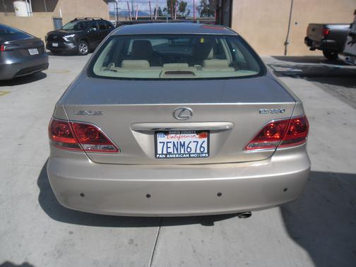 2005 Lexus ES 330 Base
