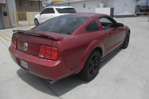 2006 Ford Mustang Base