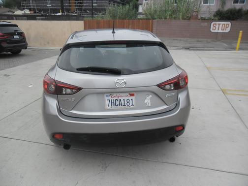 2014 Mazda Mazda3 i Sport