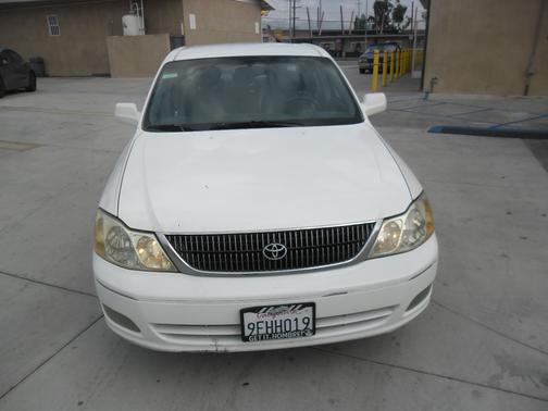 2002 Toyota Avalon XLS